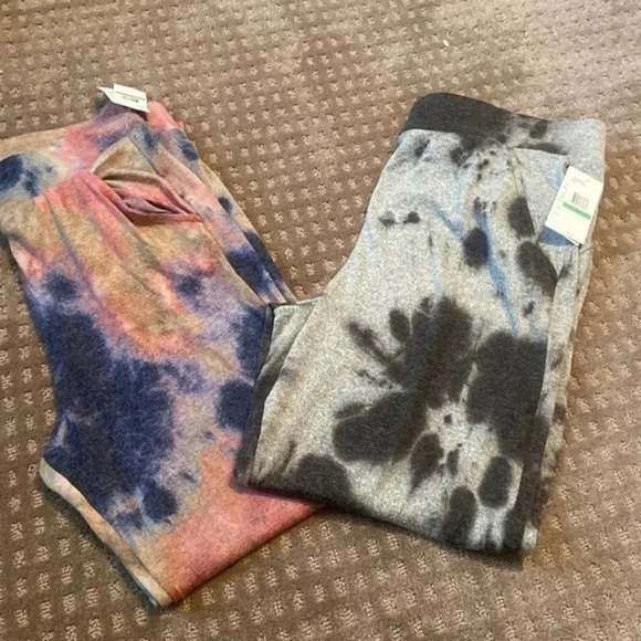 🌻 Set of Adorable lounging pants 🌻 - Picture 1 of 7